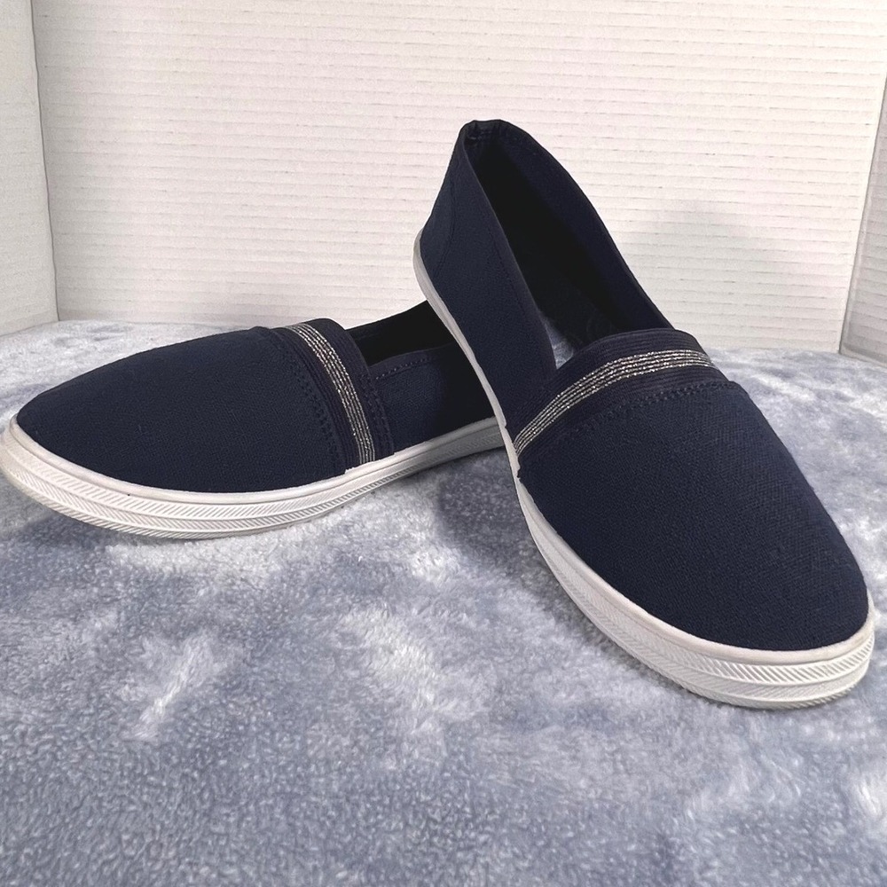 Serra Navy Blue Silver Accent Slip On Shoes Women's Casual Comfort Sneakers Sz 7